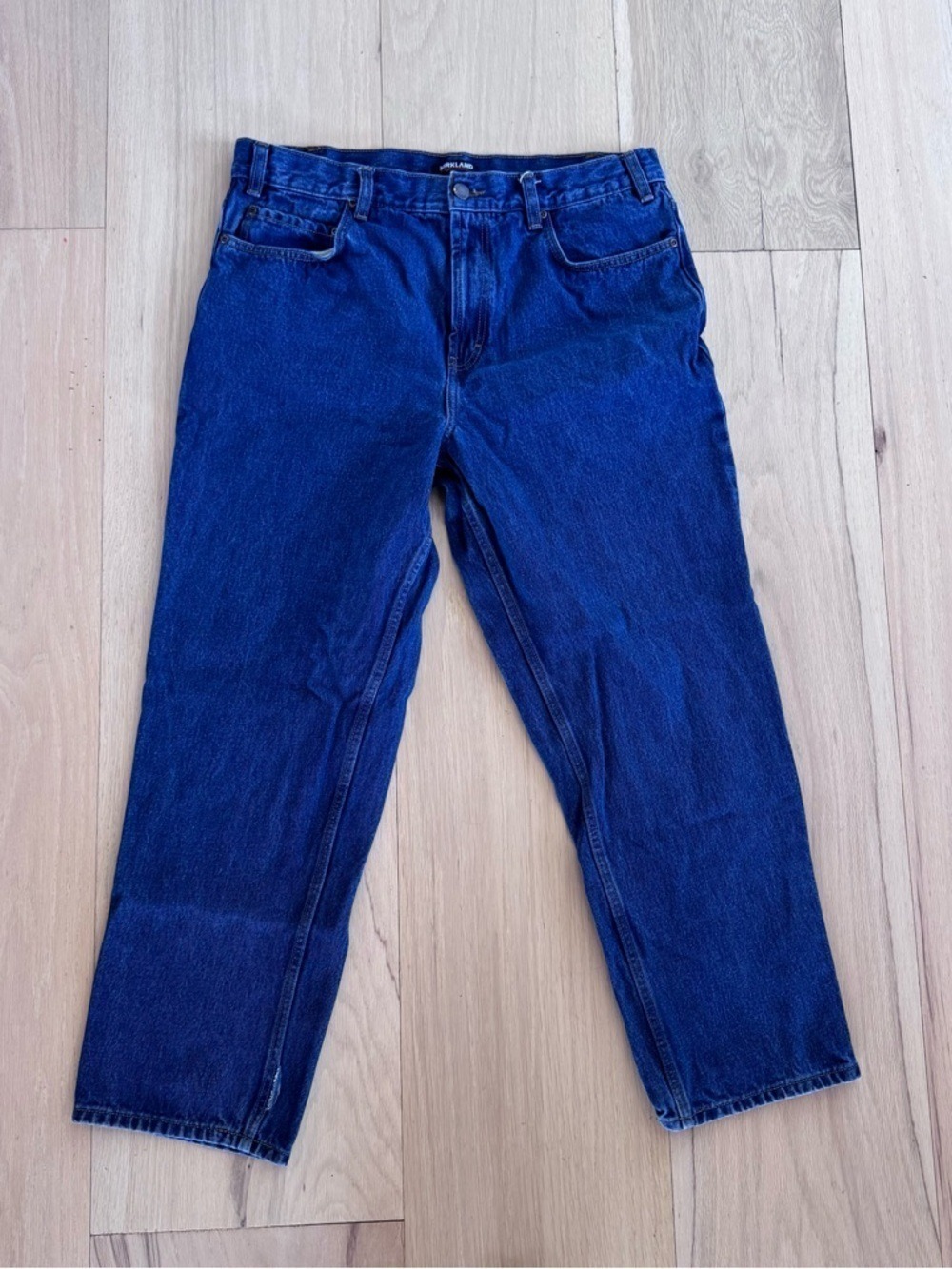 Kirkland Signature Jeans Straight Leg Medium Wash Size 38x30